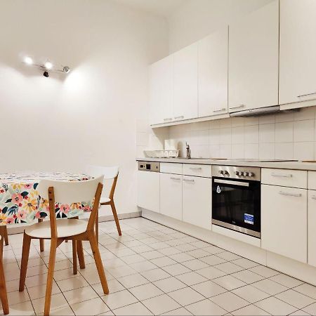 Central Mariahilfer Apartment 4 Min To The City Shopping Center And Schoenbrunn Palace Vienna Esterno foto
